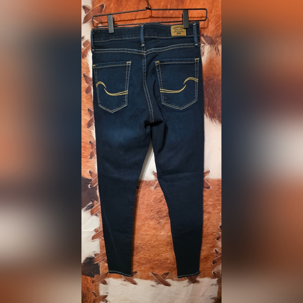 Levi's Dark Blue Women's Skinny Jeans - Picture 2 of 2